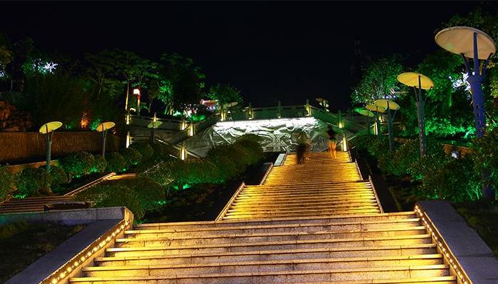 公園廣場(chǎng)道路照明效果